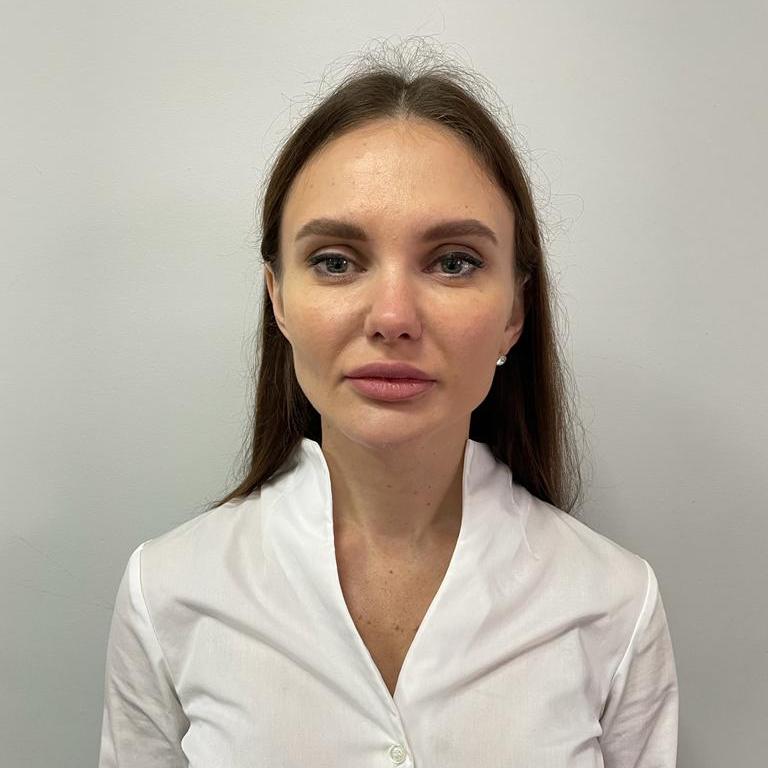 Рыбакова Елена
