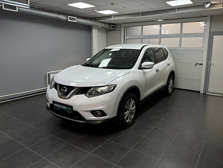 Nissan X-Trail 2.0 4WD CVT (144 л.с.) 2016