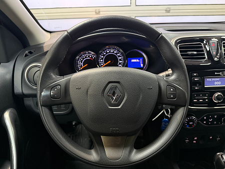 Renault Sandero Stepway 1.6 AT (102 л.с.) 2017