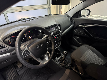 ВАЗ (LADA) Vesta 1.6 MT (106 л.с.) 2022
