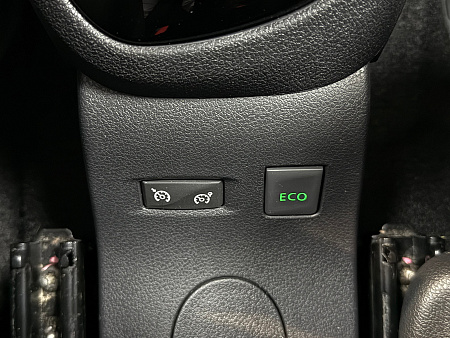Renault Kaptur 2.0 4WD AT (143 л.с.) 2019