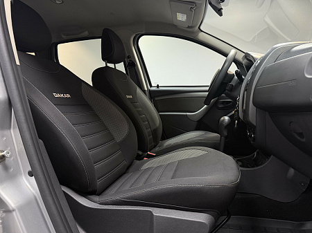 Renault Duster 2.0 4WD AT (143 л.с.) 2017
