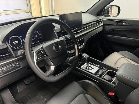 KGM Rexton 2025