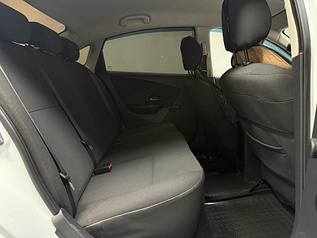 Nissan Almera 1.6 AT (102 л.с.) 2014