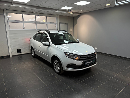 ВАЗ (LADA) Granta 1.6 MT (90 л.с.) 2023