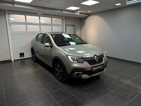 Renault Logan Stepway 1.6 MT (113 л.с.) 2019