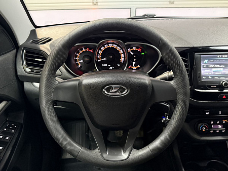 ВАЗ (LADA) Vesta 1.6 MT (106 л.с.) 2021