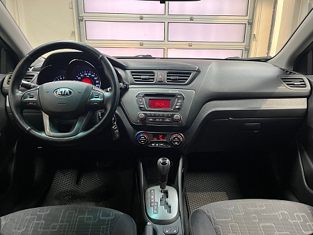 KIA Rio 1.6 AT (123 л.с.) 2013