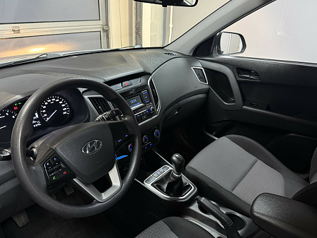 Hyundai Creta 1.6 4WD MT (121 л.с.) 2020