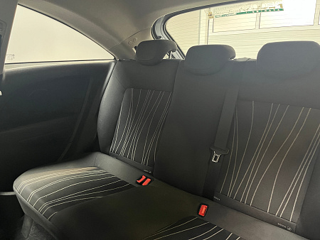 Opel Corsa 1.4 MT (90 л.с.) 2008