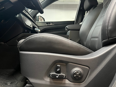 KGM Rexton 2025