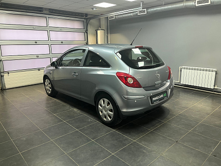 Opel Corsa 1.4 MT (90 л.с.) 2008