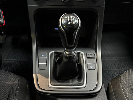 Hyundai Creta 1.6 MT (123 л.с.) 2021