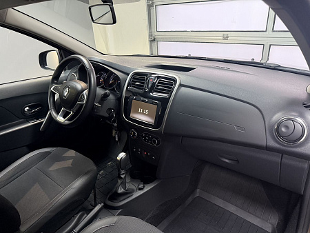 Renault Logan Stepway 1.6 CVT (113 л.с.) 2021