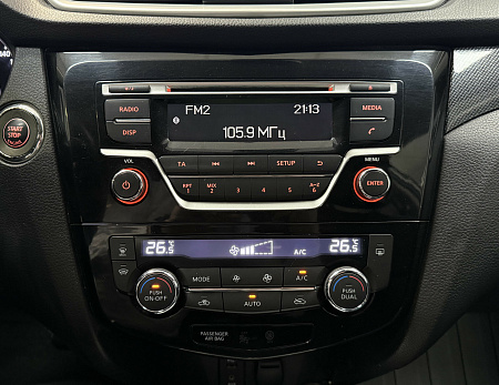 Nissan X-Trail 2.0 4WD CVT (144 л.с.) 2016