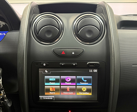 Renault Duster 2.0 4WD AT (143 л.с.) 2017