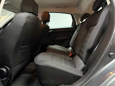 Renault Arkana 1.6 MT (114 л.с.) 2021