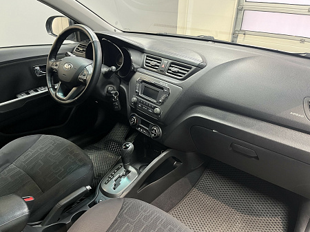KIA Rio 1.6 AT (123 л.с.) 2013