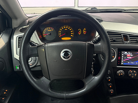 SsangYong Kyron 2.3 4WD MT (150 л.с.) 2013