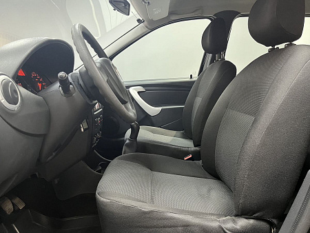 ВАЗ (LADA) Largus 1.6 MT (106 л.с.) 2018
