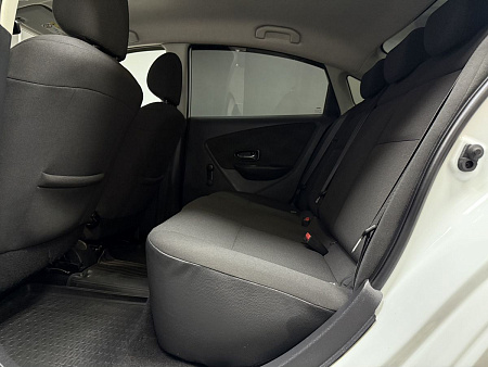 Nissan Almera 1.6 MT (102 л.с.) 2016