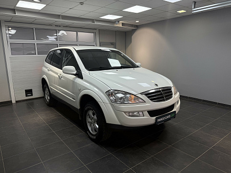 SsangYong Kyron 2.3 4WD MT (150 л.с.) 2013