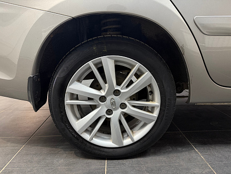 ВАЗ (LADA) Granta 1.6 MT (106 л.с.) 2021