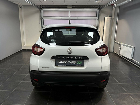 Renault Kaptur 1.6 CVT (114 л.с.) 2017