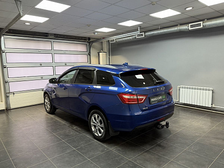 ВАЗ (LADA) Vesta 1.6 MT (106 л.с.) 2021
