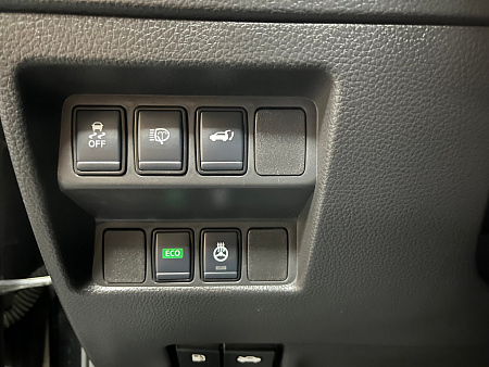 Nissan X-Trail 2.5 4WD CVT (171 л.с.) 2020