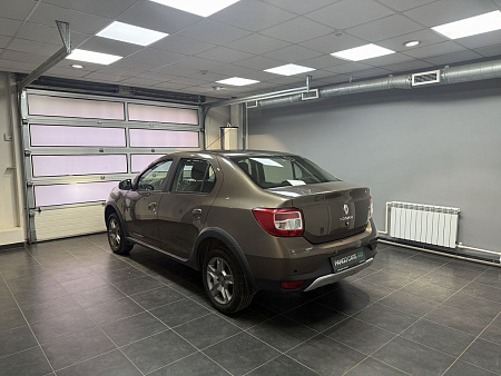 Renault Logan Stepway 1.6 CVT (113 л.с.) 2021