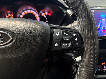 ВАЗ (LADA) Vesta 1.6 CVT (113 л.с.) 2020