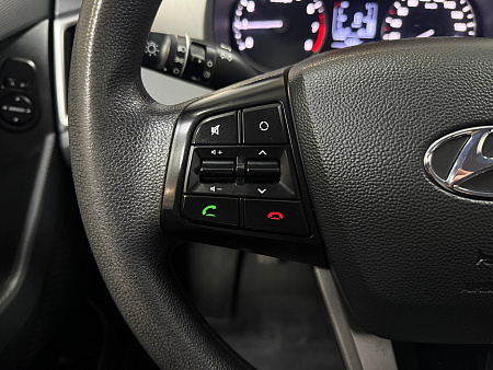 Hyundai Creta 1.6 4WD MT (121 л.с.) 2020