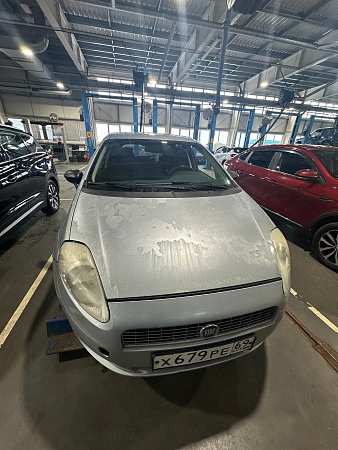 FIAT Punto 1.4 MT (77 л.с.) 2008