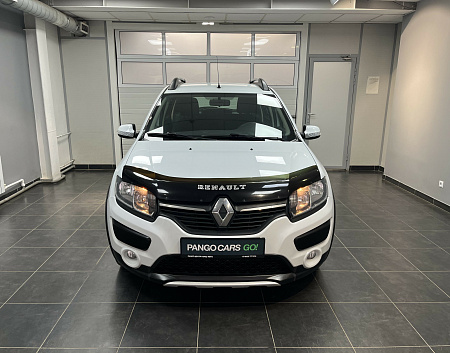 Renault Sandero Stepway 1.6 AT (102 л.с.) 2017