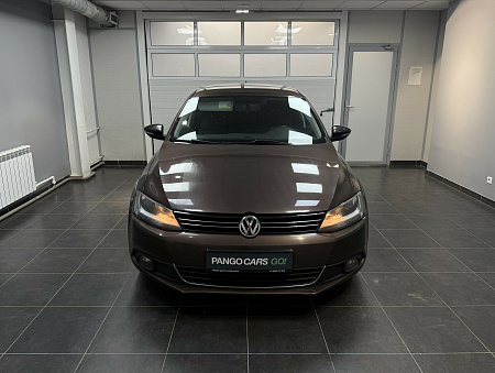 Volkswagen Jetta 1.6 MT (85 л.с.) 2014