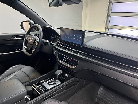 KGM Rexton 2025