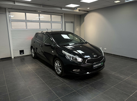 KIA Ceed 1.6 AT (129 л.с.) 2014