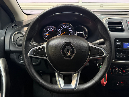 Renault Logan Stepway 1.6 MT (113 л.с.) 2021