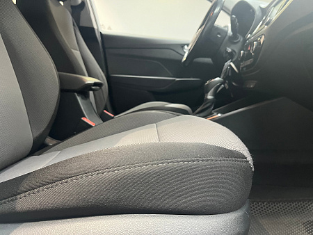 Hyundai Solaris 1.6 AT (123 л.с.) 2018