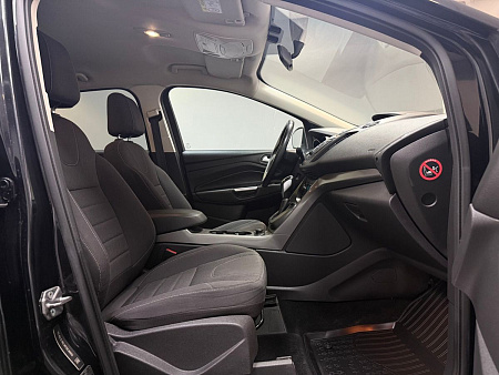 Ford Kuga 1.6 4WD AT (150 л.с.) 2015