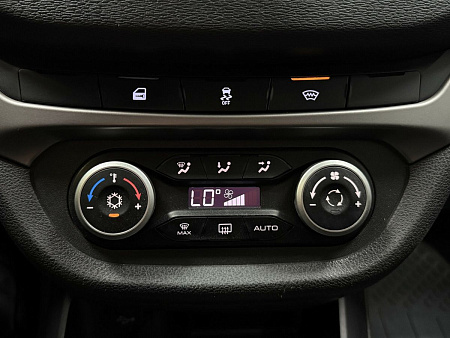 ВАЗ (LADA) Vesta 1.8 MT (122 л.с.) 2020