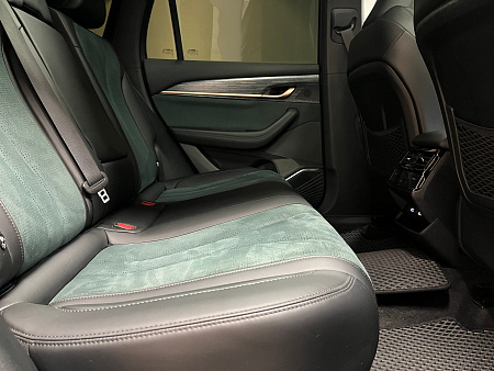 Geely Monjaro 2.0 4WD AT (238 л.с.) 2023