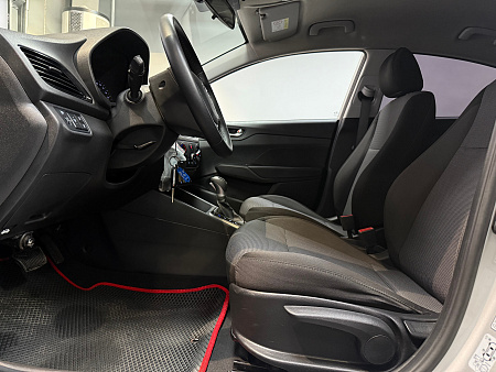 Hyundai Solaris 1.6 AT (123 л.с.) 2021