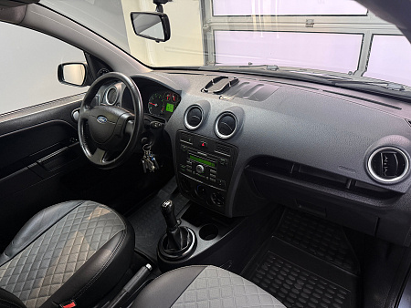 Ford Fusion 1.6 MT (101 л.с.) 2008