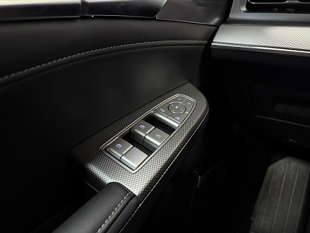 Москвич M90 2026
