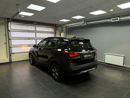 Kia Seltos 2.0 CVT (149 л.с.) 2020