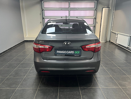 KIA Rio 1.6 AT (123 л.с.) 2013
